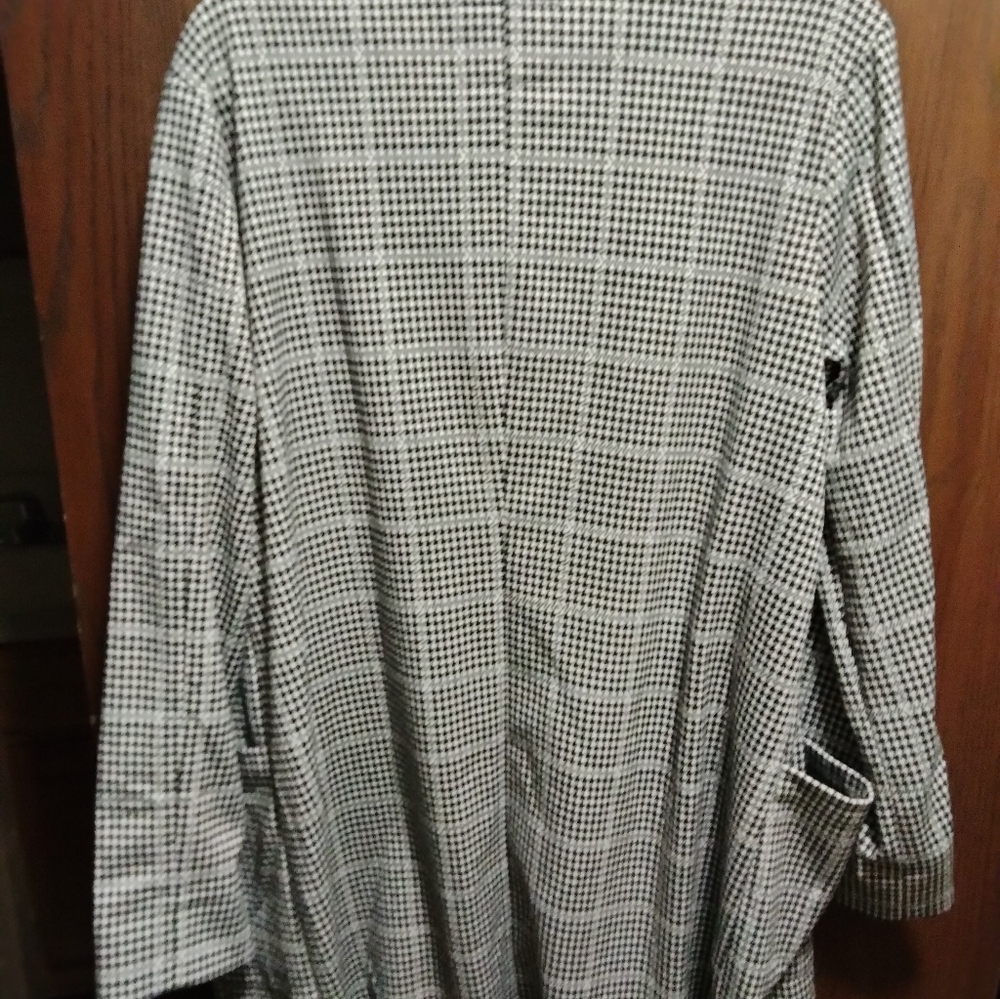LIKE NEW Sanctuary Women's Houndstooth Jacket - Picture 7 of 8